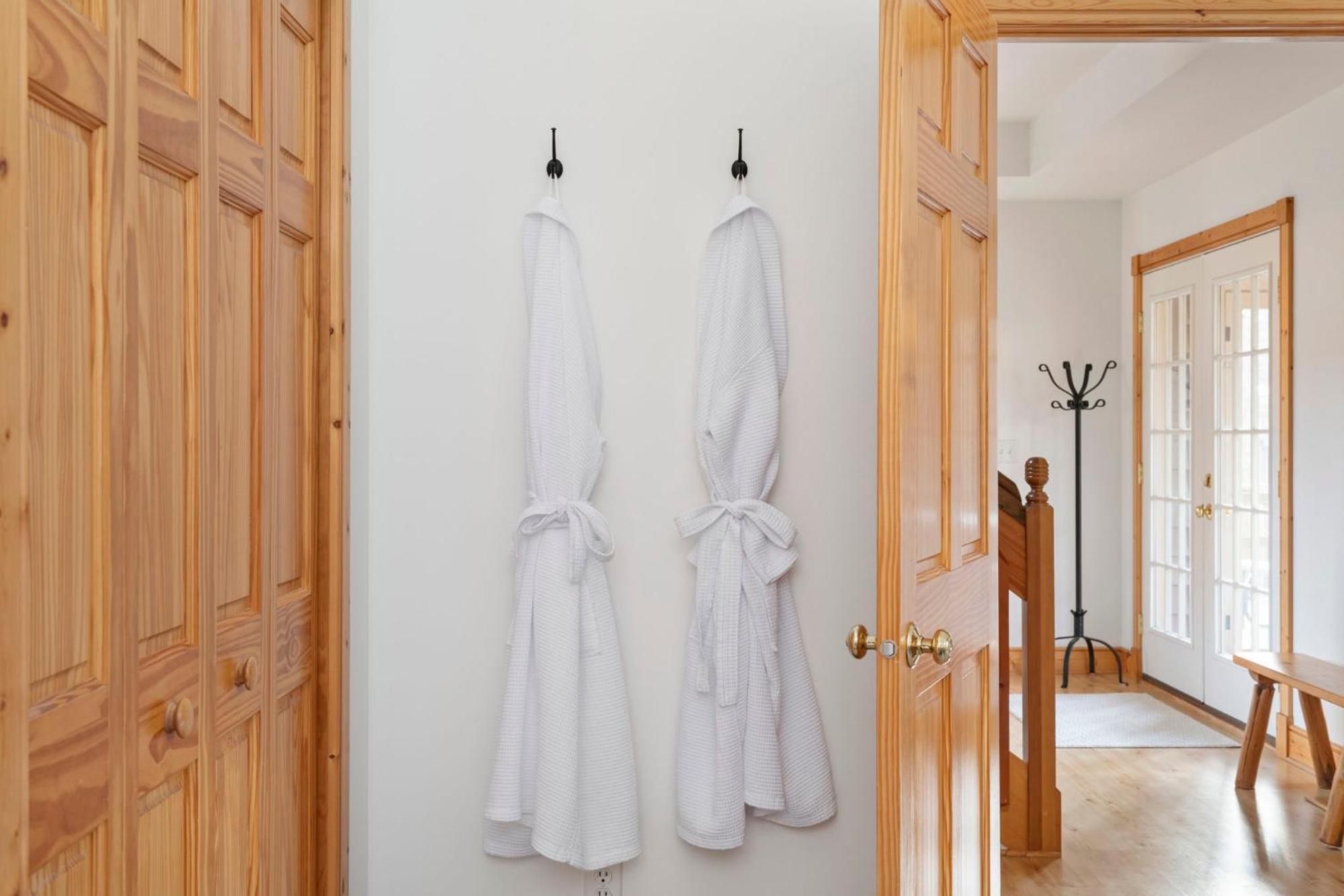 The Lodge, 'North Woods' Style, Boutique Galena Getaway! 외부 사진